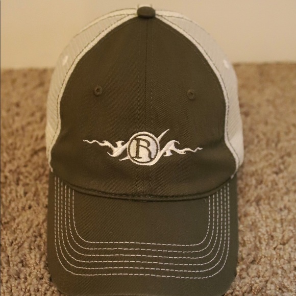 DIST RICT cap - Picture 2 of 4